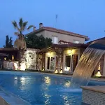 Casa Sevilla Hotel Alaçatı