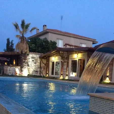 Casa Sevilla Otel Alaçatı